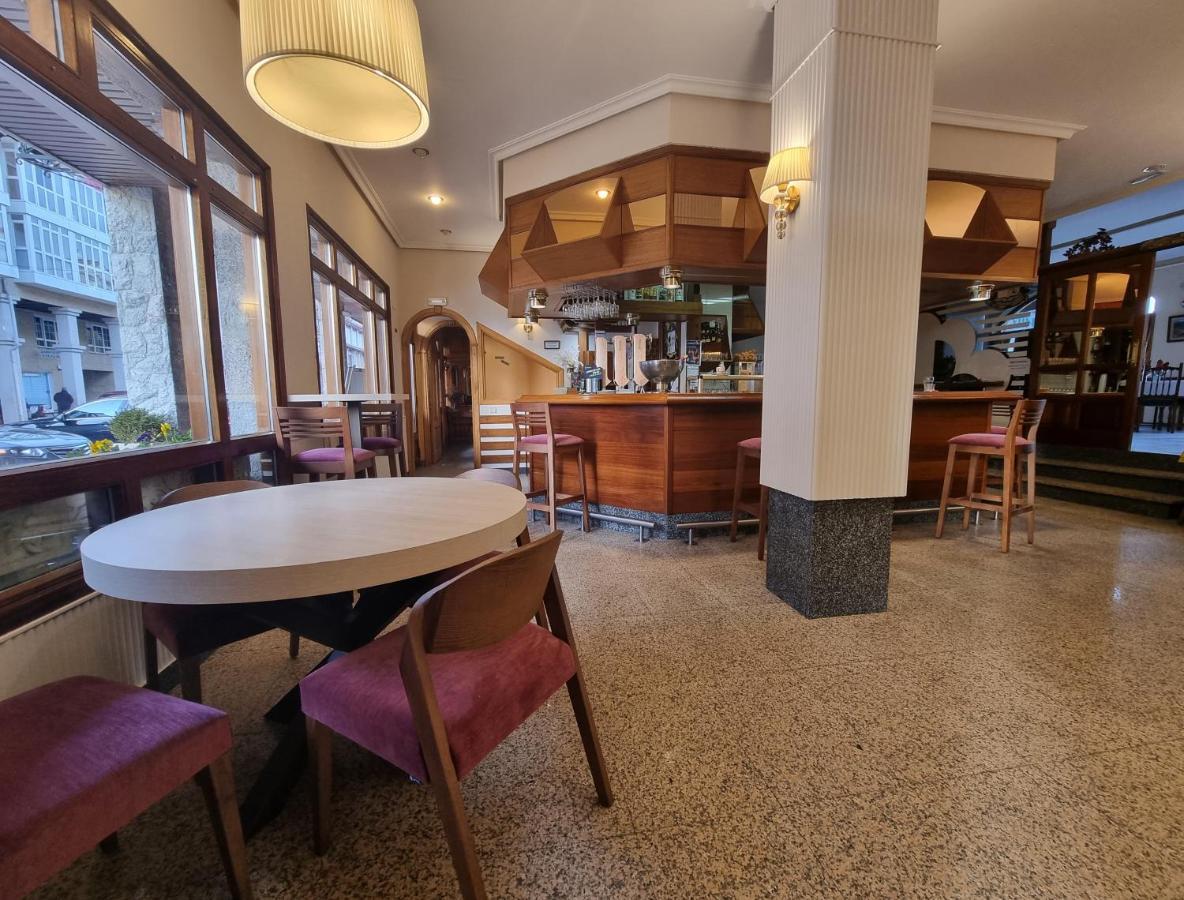 Hostal Sainz Riaño Zewnętrze zdjęcie