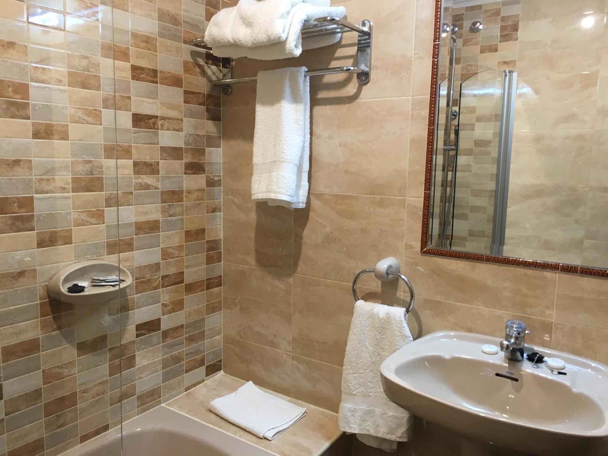 Hostal Sainz Riaño Zewnętrze zdjęcie